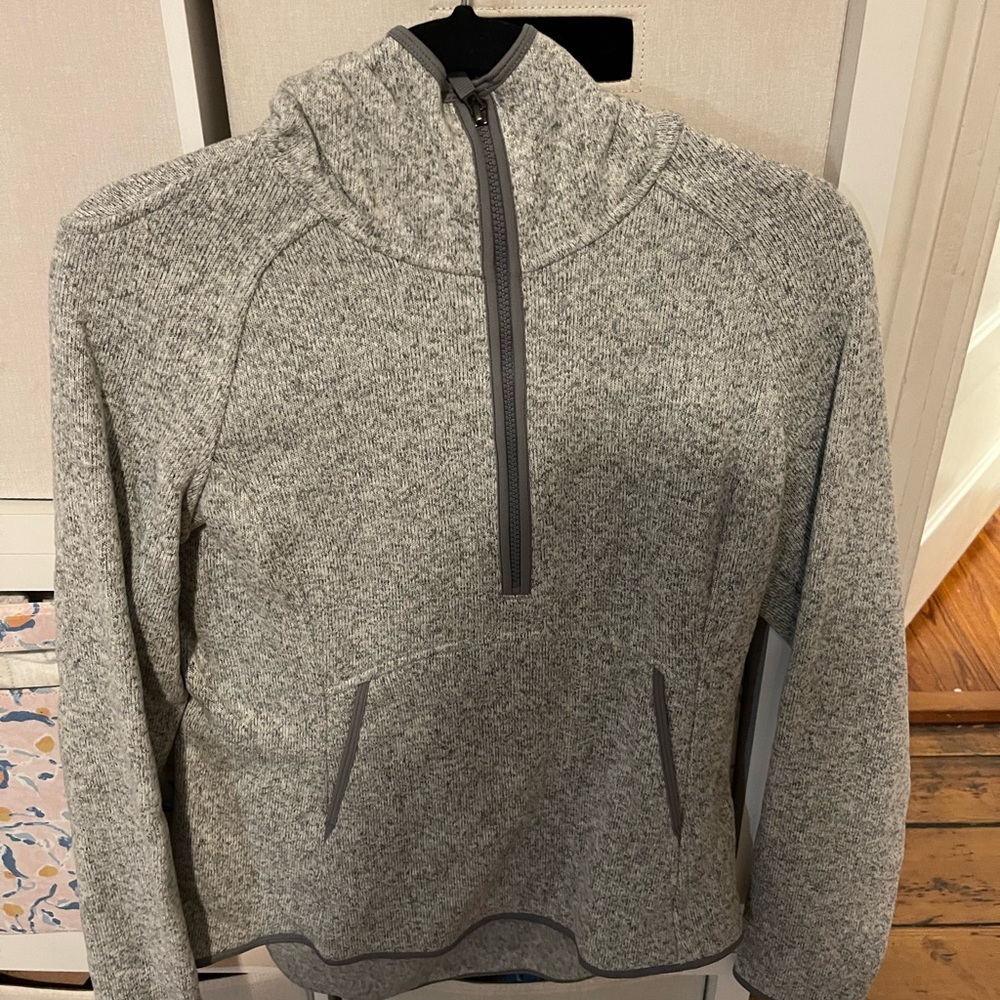 Lululemon grey quarter zip